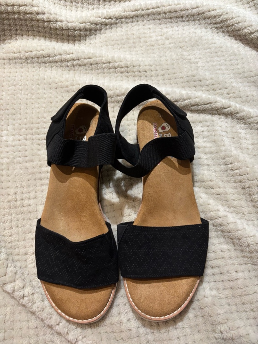 Bobs by Skechers Women’s Size 11 Black Open-Toe Comfort Sandals